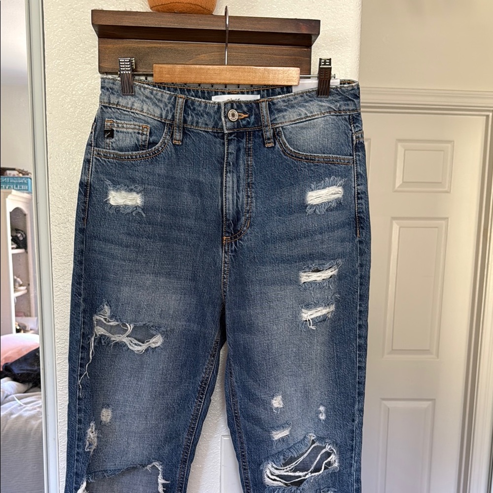 KanCan Straight Distressed Blue Jeans